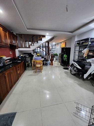 TỔNG HẠ 2 TỶ- NGÃ TƯ HÀNG XANH- HẺM XE TẢI 6M- 100m2- chỉ 16,x TỶ