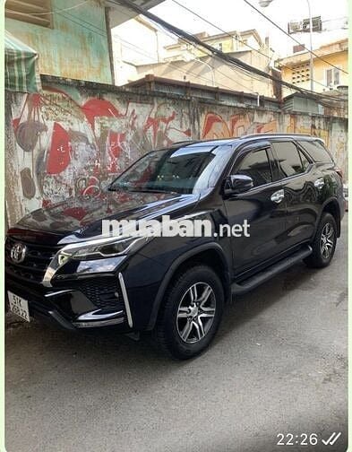 Toyota Fortuner 2022 2.4 4x2 AT - 50000 km