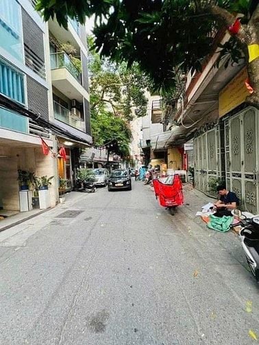 NHÀ ĐẸP THANH XUÂN Ngã Tư Sở 40m2, 4 Ngủ, NGÕ RỘNG,Gần Mặt Phố 8.59tỷ