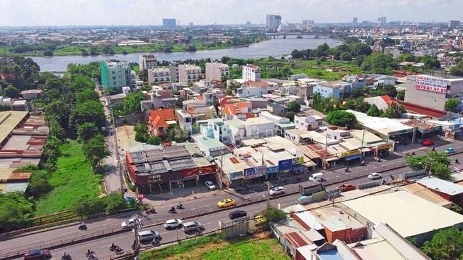 Bán nhà hẻm 609 Quốc Lộ 13, P. HBP, dt 121m2 giá 7.3 tỷ