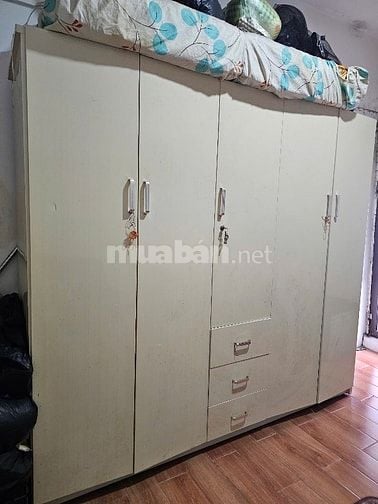 Chuyển nhà nên cần thanh lý cái tủ nhựa vẫn đang dùng tốt