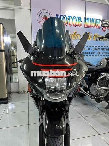 Motor dáng sport -  suzuki GSX150ccR