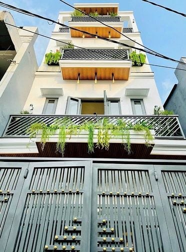 Bán nhà 2 tỷ 180 căn 51,7m2 triệu đường Dương Bá Trạc, P1, quận 8