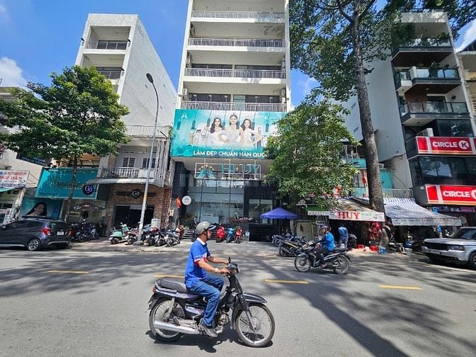 Building Siêu Hiếm ĐC: 265-267 Trần Bình Trọng, Q.5. Hầm 7 tầng+ t.máy