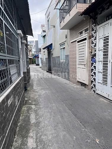 Nhà bán ADL hẻm xe hơi trước nhà , hẻm xi măng đẹp , cách mặt tiền ADL