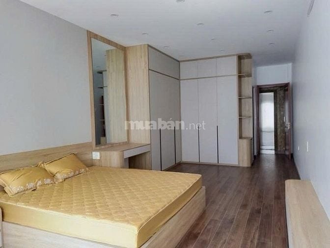 Nhà Phân Lô Phùng Chí Kiên – Trung Tâm Cầu Giấy – Ô Tô Trong Nhà – 6 T