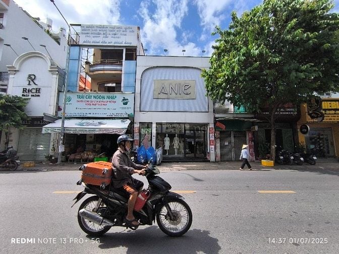 MT Trương Vĩnh Ký 7*23m 2 lầu suốt đẹp giá 40tr/tháng