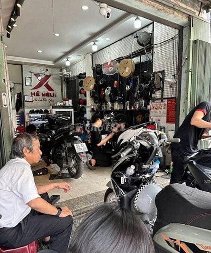 MT Phan Văn Trị Gần Ngã 4 Nơ Trang Long 4x13m Trệt 2 Lầu Có Vỉa Hè