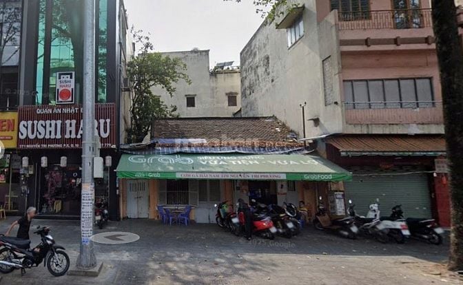 Cho Thuê Nhà Mặt Tiền 375 - 377 Nguyễn Tri Phương, Phường 4, Quận 10 