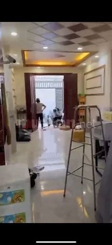 Cho thuê nhà Hậu Giang Q6, 10 triệu 