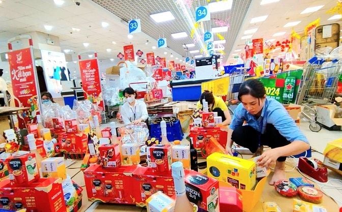 Tuyển LĐPT (Bảo vệ, tạp vụ, bán hàng, Thu Ngân, Gia Hàng) Đi Làm Ngay