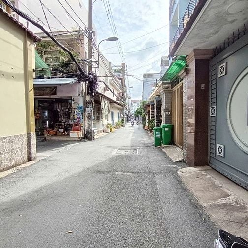 Dòng tiền ~20triệu, HXH đối diện Emart - 5x18m, nhỉnh 9 tỷ