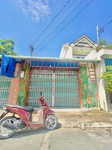 Chủ ngộp bán gấp nhà Đ.Hồ Văn Tắng, củ chi 120m2 SHR. Giá bán 885tr