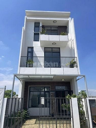Sở hữu nhà phố cách Q1 30p thanh toán trước 1 TỶ 200 TRIỆU nhận nhà