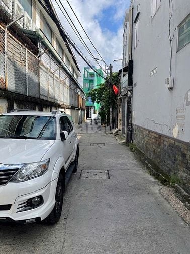 Bán nhà cũ Phan văn Trị 40m2 hẻm 3m – Giá 3,3 Tỷ bớt lộc.