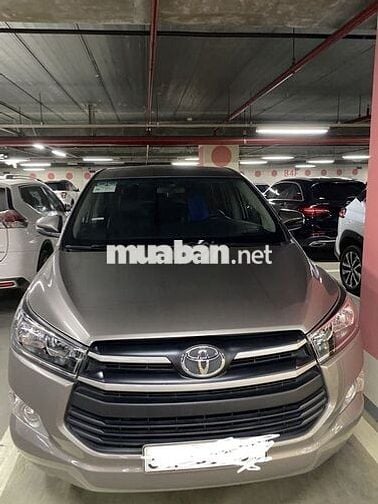 Toyota Innova 2018 2.0E - 135000 km