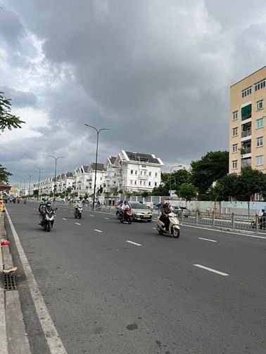 🌈 NHÀ 2LẨU MỚI ĐƯỜNG DƯƠNG QUẢN HÀM , P5 , GÒ VẤP