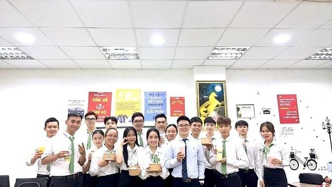 TẠI ĐÂY CÓ CÔNG VIỆC NGON HƠN NYC LƯƠNG ĐỘT PHÁ-TƯ DO PHÁT TRIỂN