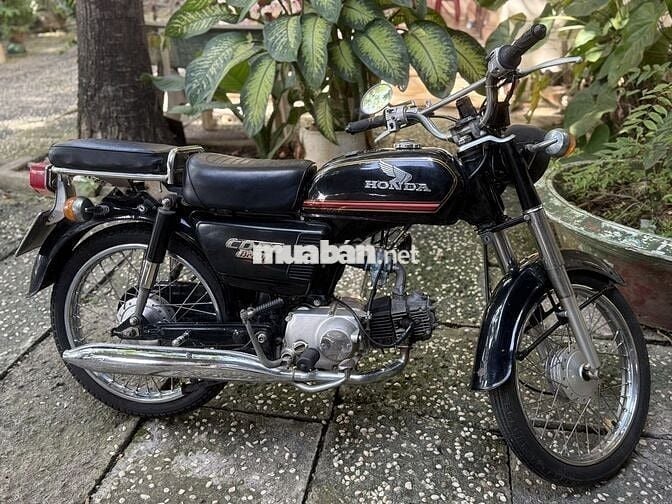 Honda CD50 Bently gọn đẹp như hình đi cafe chill
