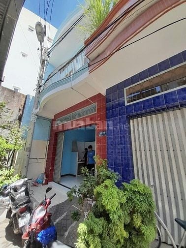 Chính chủ bán nhà đúc thật cách quận 5 2 phút  đi xe máy