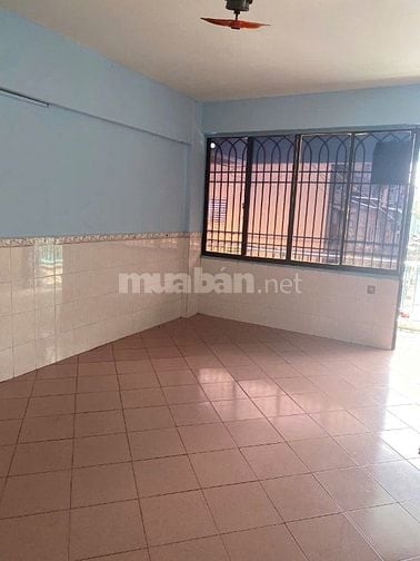 Cho thuê nhà CC Ngô Gia Tự, 4tr8, 45m2 vào o ngay