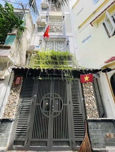 Chủ định cư cần bán gấp căn tại Nguyễn Tiểu La, P.8, Q.10 giá 1TY8