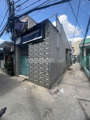 BÁN NHÀ 2 TẦNG PHẠM HỮU LẦU Q7