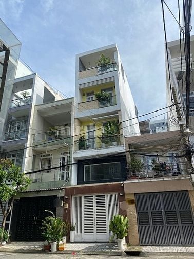 Bán gấp nhà ở đường Trịnh Quang Nghị, phường 7, quận 8, giá 2 tỷ 300 t