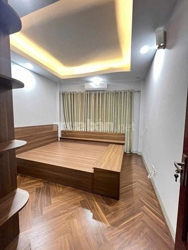 Cần bán gấp căn Trần Phú, p4, quận 5 giá 4tỷ350tr đi lại thoải mái