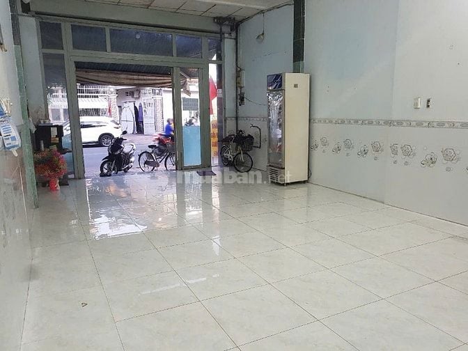 NHÀ CHO THUÊ NGUYÊN CĂN-1 TRỆT- 2LẦU, SÂN THƯỠNG XUYÊN SUỐT-Q. TÂN PHÚ