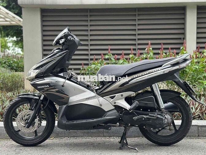Honda Air Blade 110 FI ĐKLĐ 2009 BSTP Chính Chủ