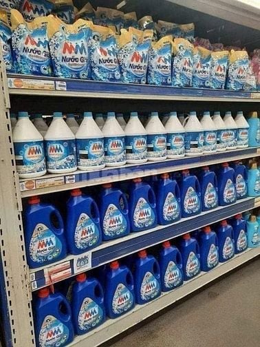 Việc làm ,tạp vụ , bán hàng có CCCD đi làm ngay