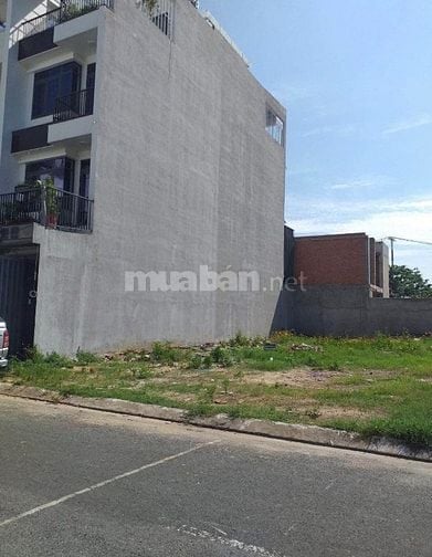 Hàng ngộp ra gấp lô 100m2 giá 1ty499,Bến xe quận 8, SHR, thổ cư 1