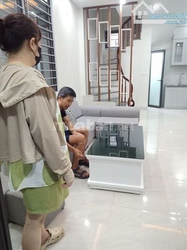 BÁN NHÀ 5 TẦNG MỚI TINH 2 MẶT THOÁNG ĐƯỜNG BÀ TRIỆU HÀ ĐỘNG, DT 35M2, 