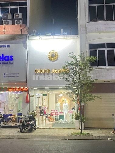 MT NC Hai chiều Võ Văn Tần P.5 Q3 Trống suốt 2 lầu đẹp