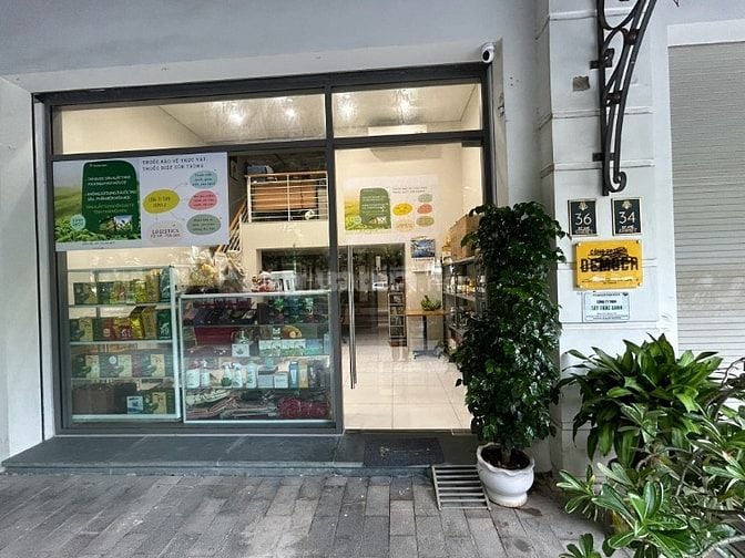 Tuyển nhân viên lái xe bán tải