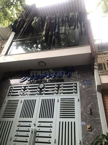 Cho thuê nhà nguyên căn đường 3 tháng 2, Quận 10, 3,4x10m, 12tr