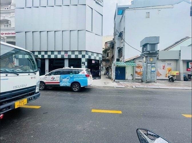 Hẻm Trước Nhà 3m,Tr Nhật Duật,2Tầng,Gần Ngã Tư Tr Quang Khải,Vuông Vức