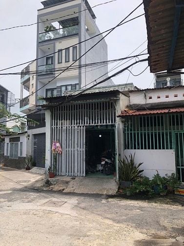 Bán nhà đường Song Hành 1 sẹc, karaoke Ngọc Huy Quận 12, 5x19, 4tỷ570
