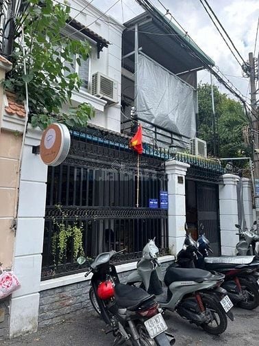 Cho thuê villa Nguyễn Huy Tưởng, P7, Bình Thạnh