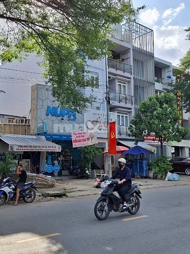 Bán đất mặt tiền Nguyễn Hoàng phường An Phú Quận 2 giá 23,5 tỷ
