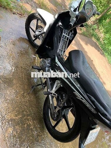Nhà dư dùng nên bán chiếc blade 2017 chính chủ