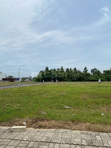 Bán suất nhận nền Đông Tăng Long Q9 chỉ 1,450 tỷ, DT 100m2