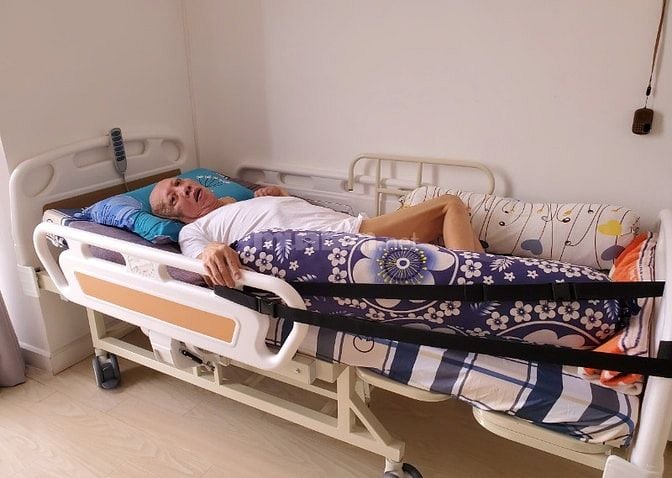 CHÍNH CHỦ TRỰC TIẾP TUYỀN 1 NỮ CHĂM ÔNG VÀ LÀM CÔNG VIỆC NHÀ