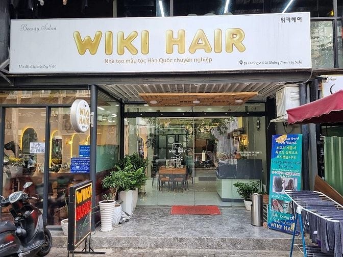 Tuyển nữ thợ phụ salon Hàn Quốc 