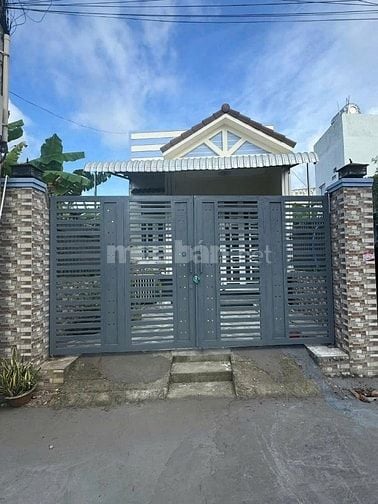 BÁN GẤP BÌNH CHÁNH NHÀ ĐẸP GIÁ 670TR