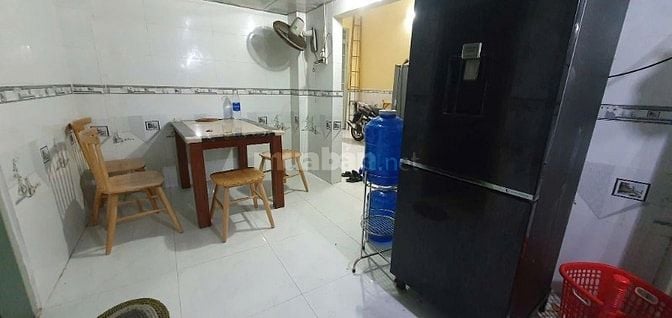 Cho thuê nhà nguyên căn Trần Quốc Toản, Quận 3, 3,7x10, 8,5tr/th