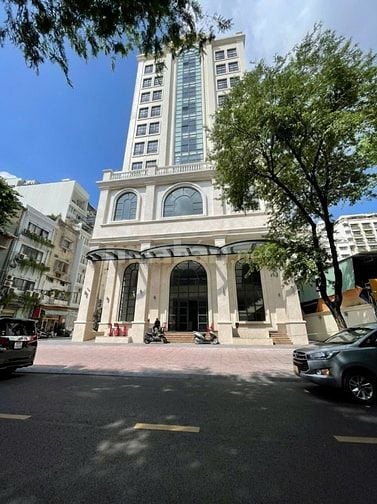 Bán tòa nhà 2000m2 sàn - đường Võ Thị Sáu, Quận 3
