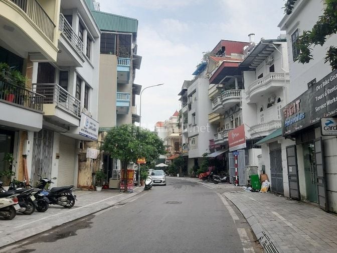 Cho thuê tòa nhà văn phòng Lạc Long Quân 120m2 x 8 tầng