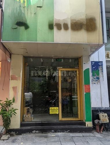 Cửa hàng mặt phố BÀ TRIỆU 40m2 20tr nhận nhà luôn và ngay